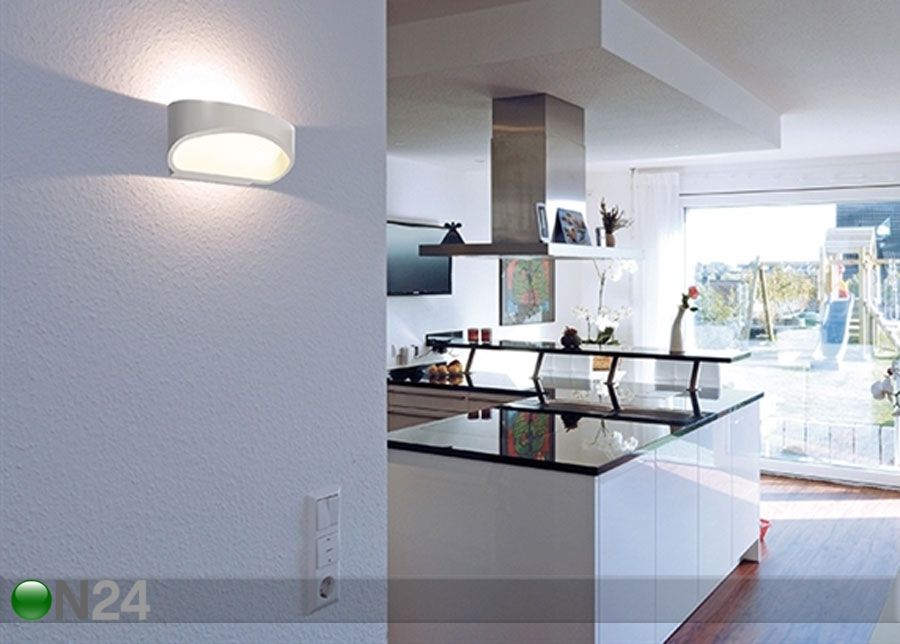 Seinävalaisin Acamar LED kuvasuurennos