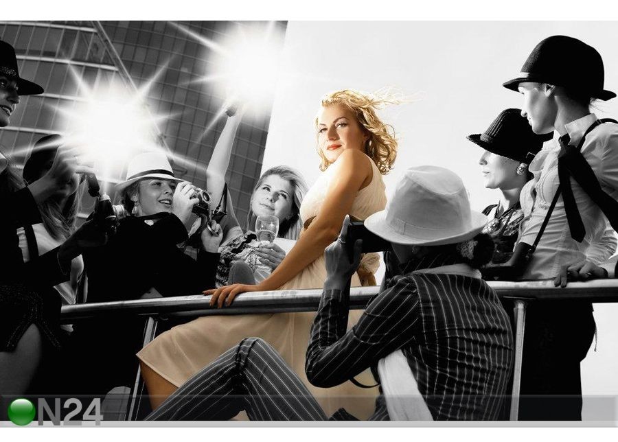 Taulu SUPERSTAR CROWDED BY PAPARAZZI 139x90 cm kuvasuurennos