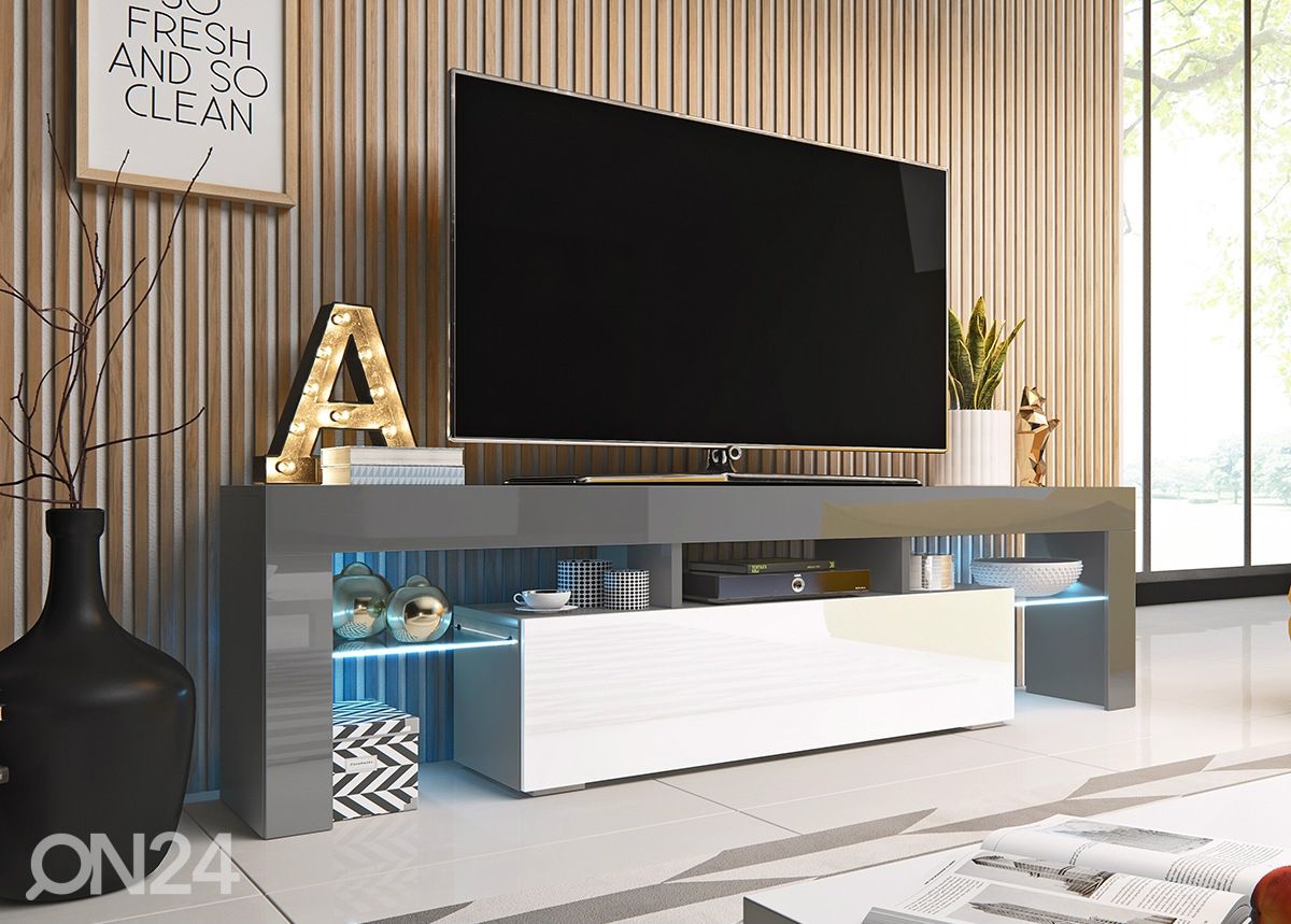 TV-taso 158 cm kuvasuurennos