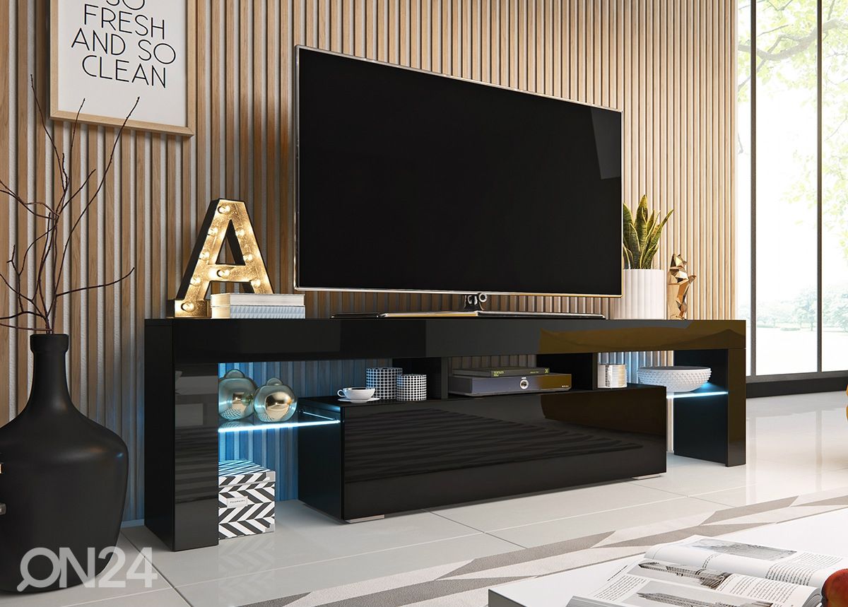 TV-taso 158 cm kuvasuurennos