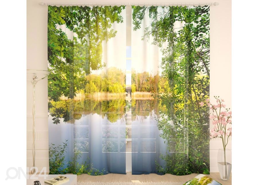 Tylliverho A Quiet River 400x260 cm kuvasuurennos