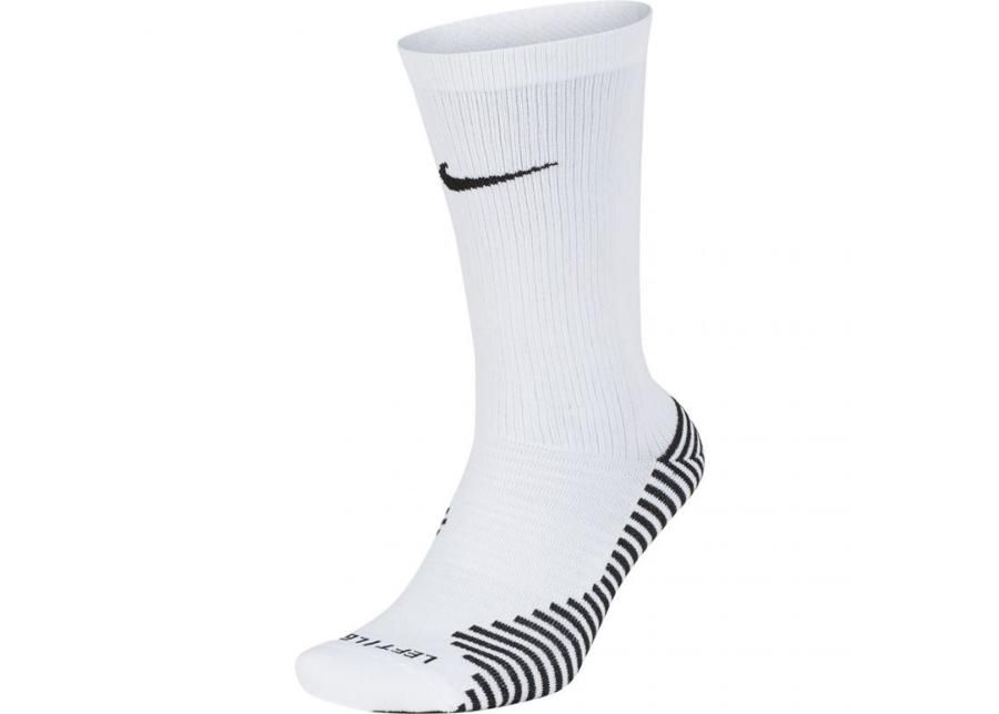 Urheilusukat Nike U Squad Crew SK0030 100 kuvasuurennos