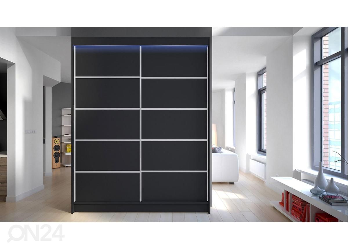Vaatekaappi + LED kuvasuurennos