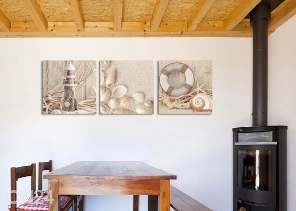 Kolmeosainen taulu Lantern and shells