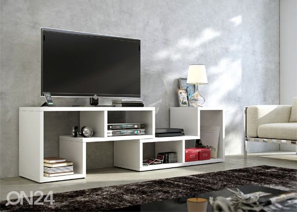 Monipuolinen hyllystö