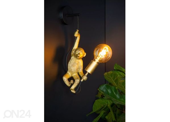 Seinävalaisin Chimp