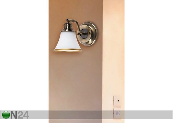 Seinävalaisin Grando