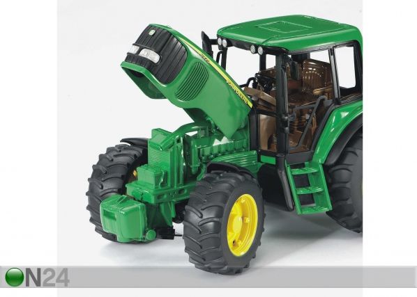 Traktori BRUDER JOHN DEERE 1:16