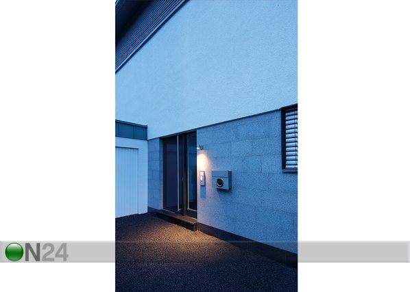 Ulkovalaisin seinälle MYRA