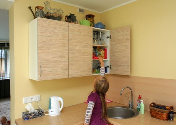 Yläkaappi 60 cm