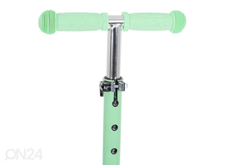 3-pyöräinen potkupyörä satulalla ja LED-valoilla kuvasuurennos