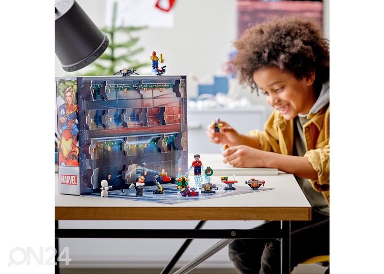 Adventtikalenteri LEGO Marveli Tasujad kuvasuurennos