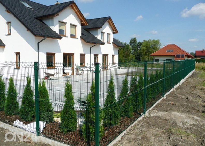 Aitaelementti 3D RAL6005, 4 mm 123x250 cm kuvasuurennos