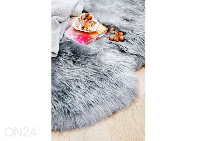 Aito lampaantalja Merino grey Duo ±60x180 cm kuvasuurennos