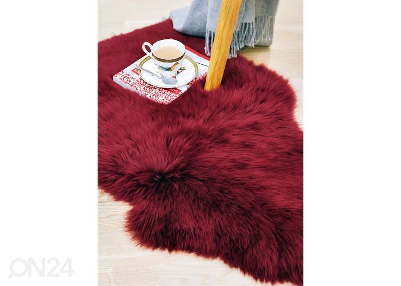 Aito lampaantalja Merino wine Quatro ±90x180 cm kuvasuurennos