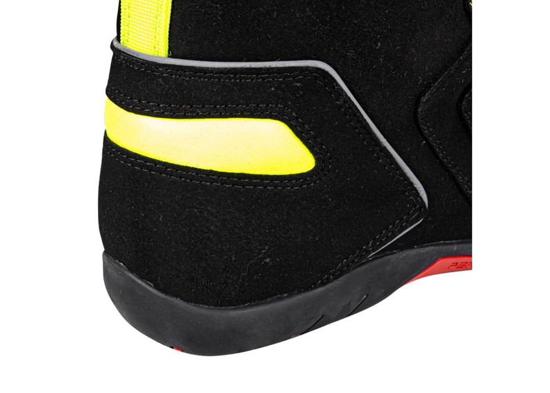 Ajosaappaat W-TEC Sixtreet kuvasuurennos