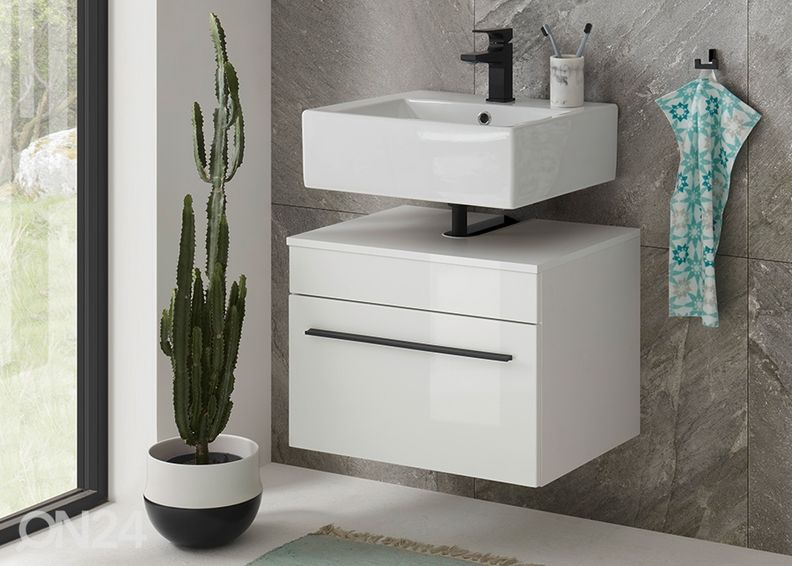 Allaskaappi Cantara kuvasuurennos