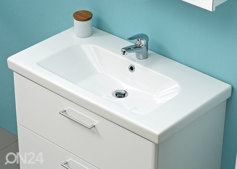 Allaskaappi keraamisella pesualtaalla 316 kuvasuurennos