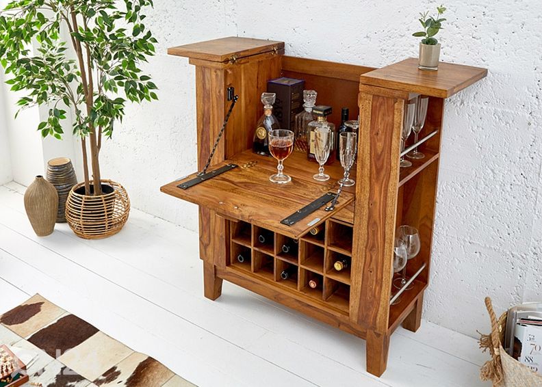 Baarikaappi Makassar kuvasuurennos