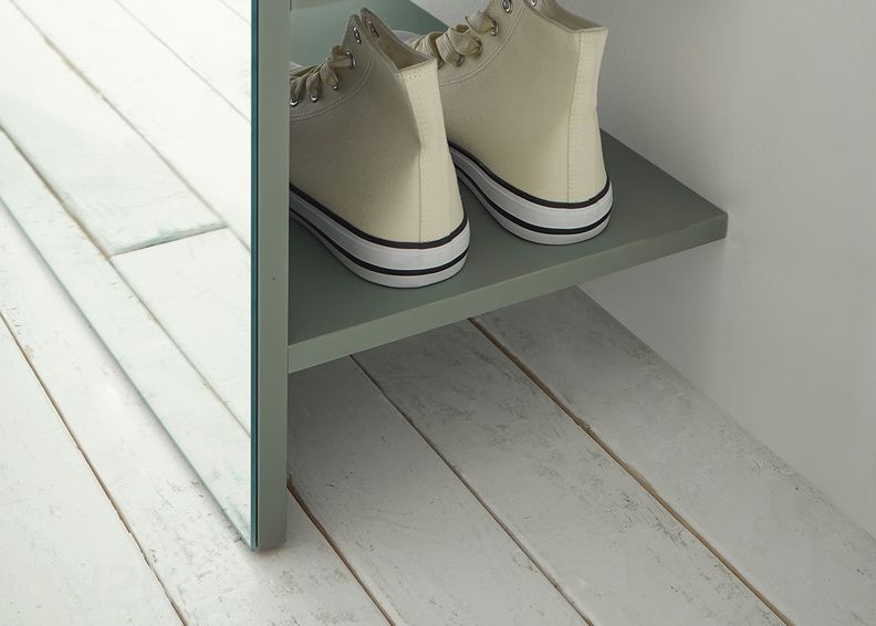 Eteishylly peilillä City kuvasuurennos