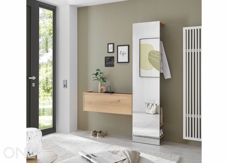 Eteishylly peilillä City kuvasuurennos