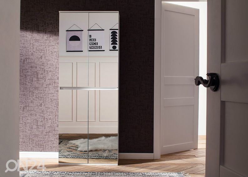 Eteiskaappi Mirror kuvasuurennos