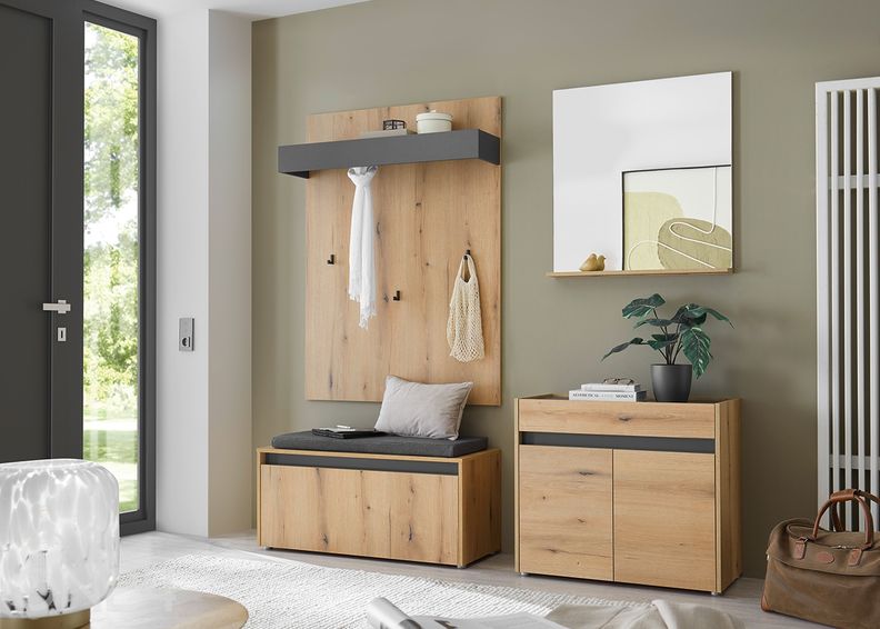 Eteiskalusteet City kuvasuurennos