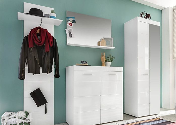 Eteiskalusteryhmä Amanda kuvasuurennos