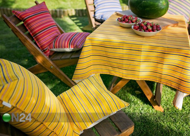 Etno koristetyyny Kihnu 40x40 cm kuvasuurennos