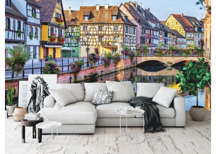 Fleece kuvatapetti Colorful French Houses 368x254 cm kuvasuurennos