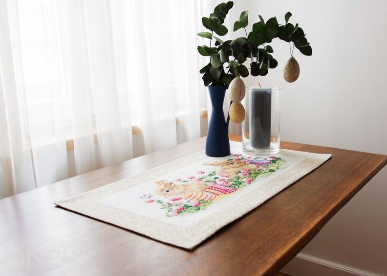 Gobeliinikankainen liina Kanin 37x68 cm kuvasuurennos