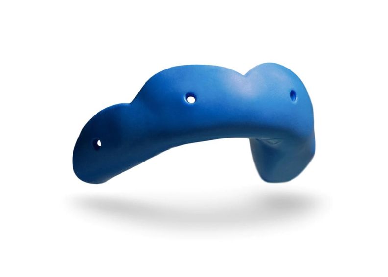 Hammassuojat SISU GO kuvasuurennos