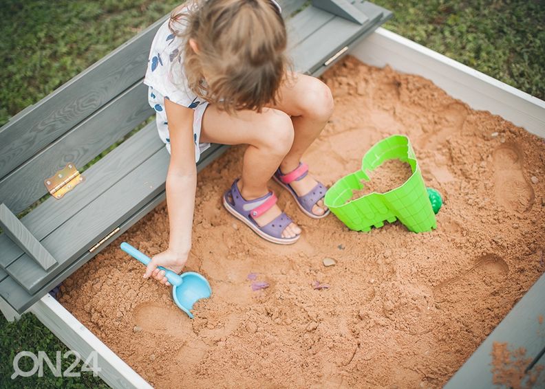Hiekkalaatikko kannella ja istuimilla 120x120 cm kuvasuurennos