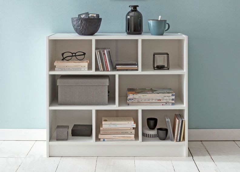 Hylly, valkoinen kuvasuurennos