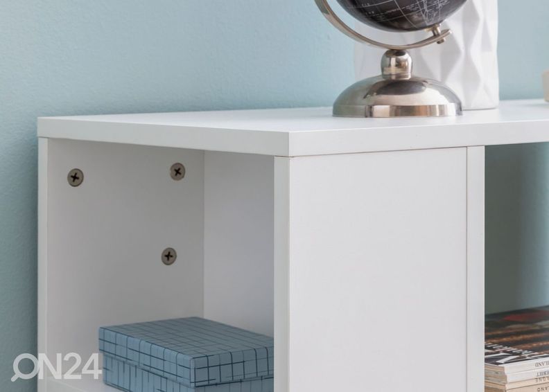 Hylly, valkoinen kuvasuurennos