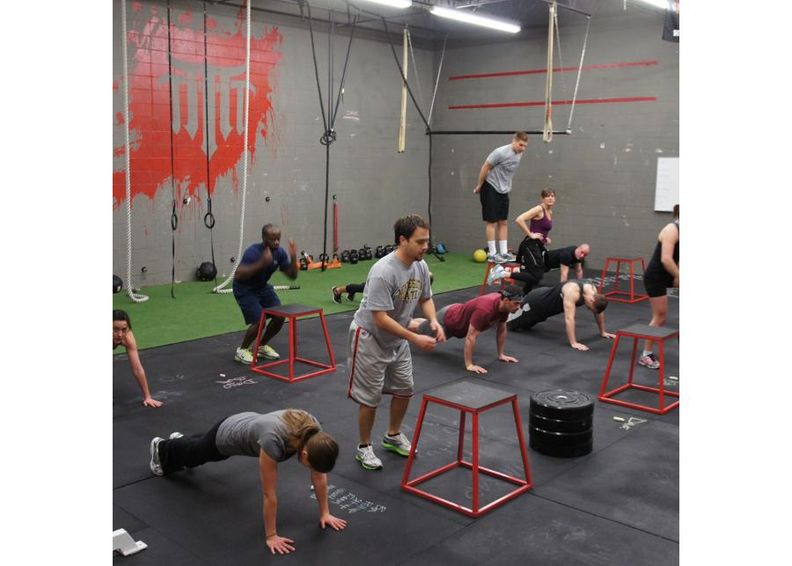 Hyppyboxi CF050 76 cm inSPORTline kuvasuurennos