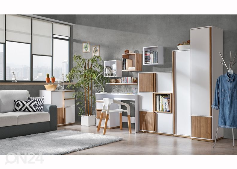 Kaappi E2 kuvasuurennos