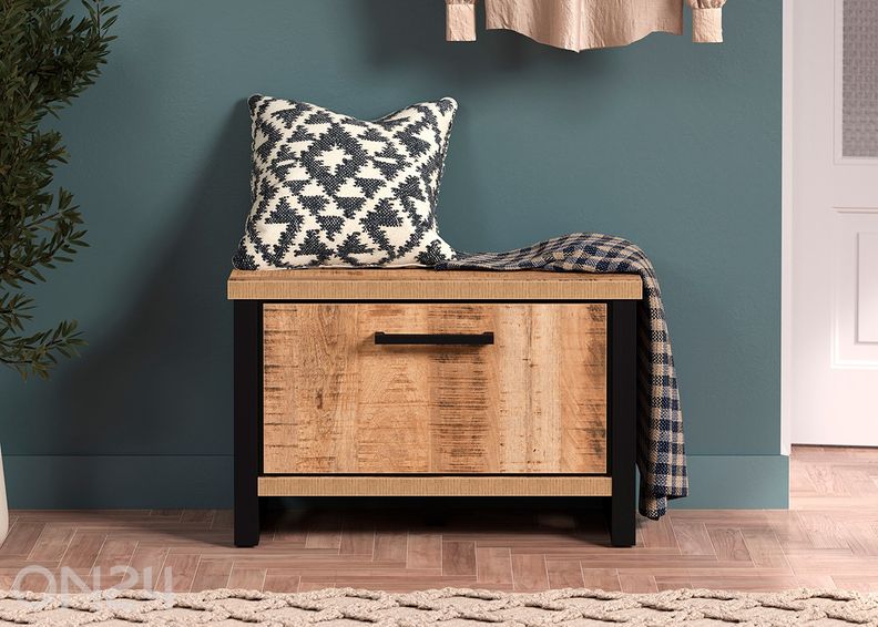 Kaappi - penkkiEnna kuvasuurennos