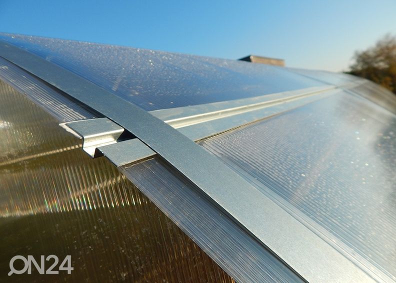 Kaarikasvihuone Kerttu 3x8 m kuvasuurennos