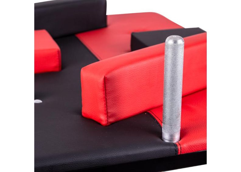 Kädenvääntöpöytä Leviero kuvasuurennos