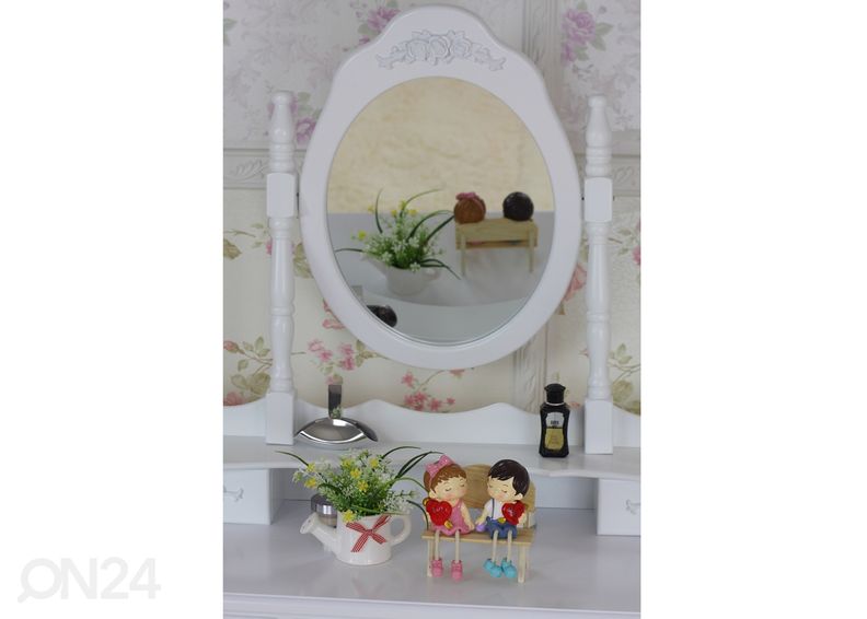 Kampauspöytä kuvasuurennos