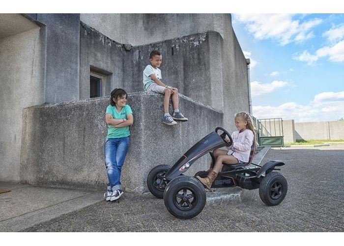 Karting-auto BERG GO- Black Edition BFR kuvasuurennos