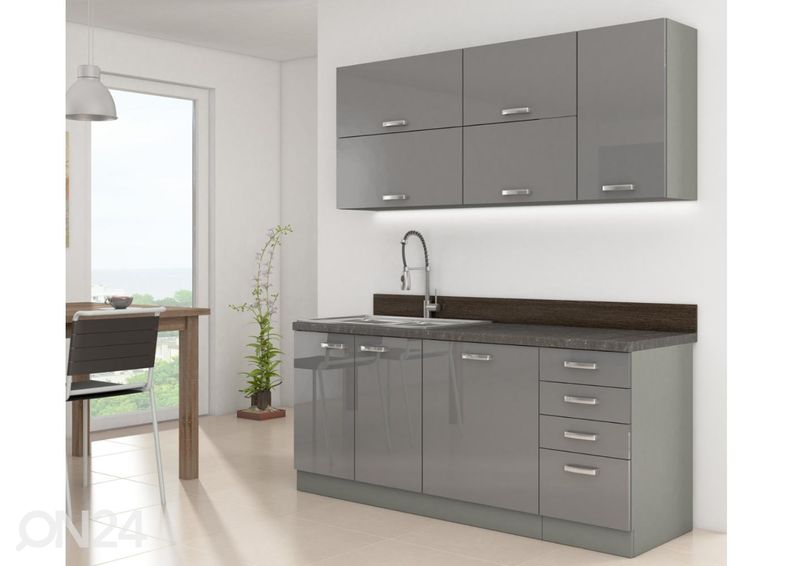 Keittiö 180 cm kuvasuurennos