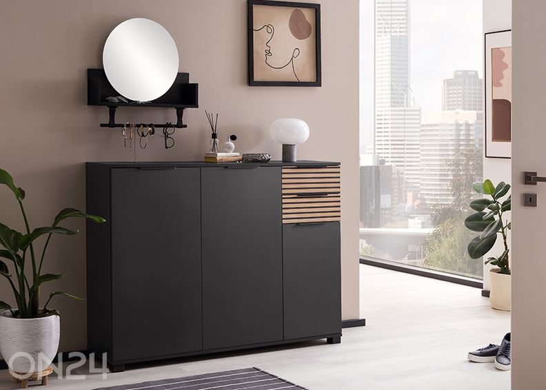 Kenkäkaappi Alexa kuvasuurennos