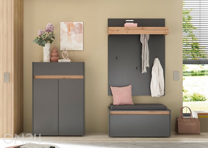 Kenkäkaappi City kuvasuurennos