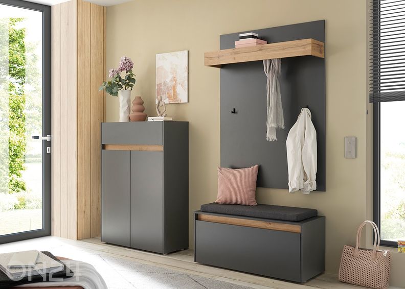 Kenkäkaappi City kuvasuurennos