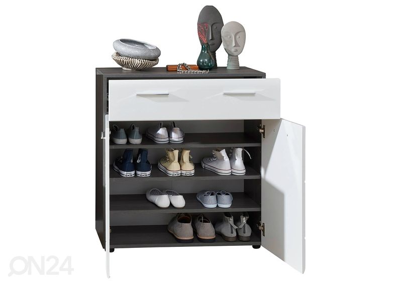 Kenkäkaappi Line kuvasuurennos