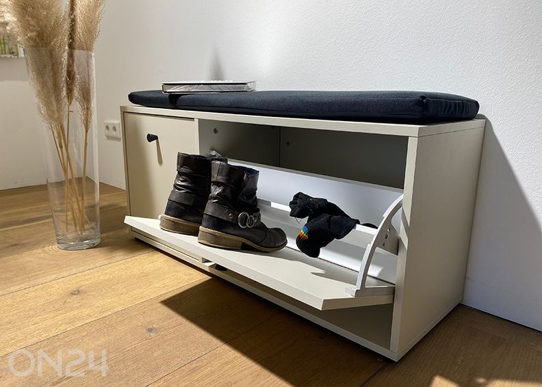 Kenkäkaappi Lovund kuvasuurennos