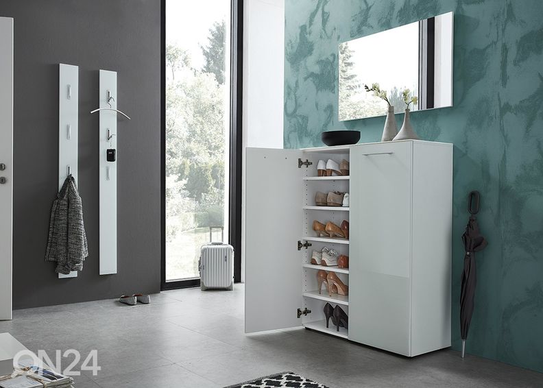 Kenkäkaappi SCALEA kuvasuurennos