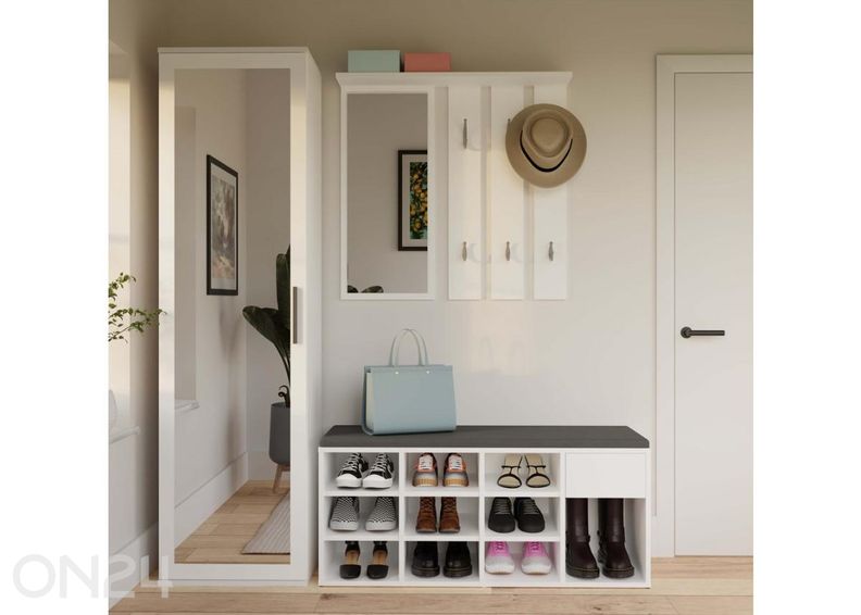 Kenkäteline / penkki Tallinn kuvasuurennos